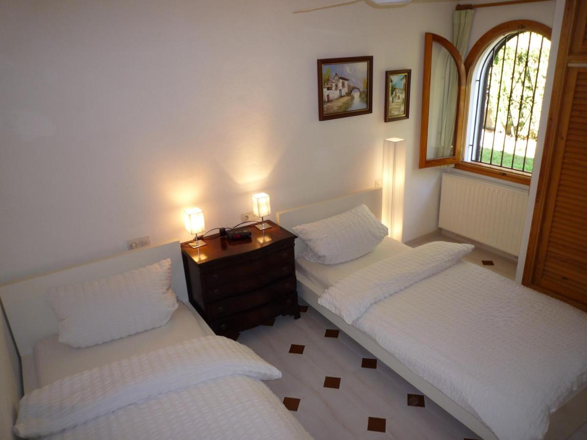 Private Villa Mit Eigenem Pool Unter Palmen Cala Llena Buitenkant foto